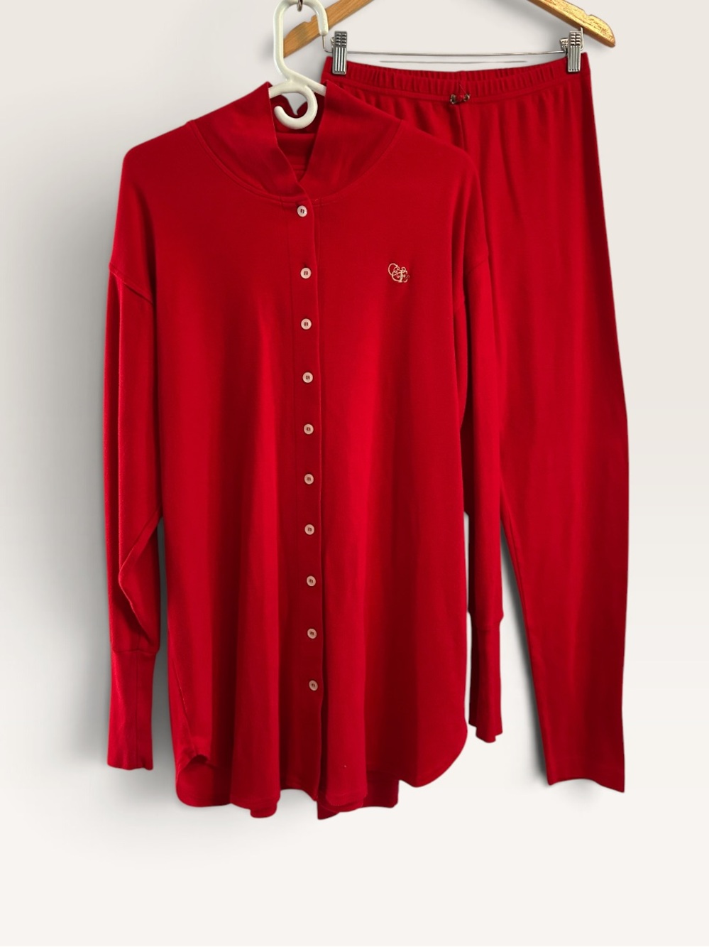 Crabtree & Evelyn Premium Ribbed Knit 2-Piece Pajama Set – Crimson Red